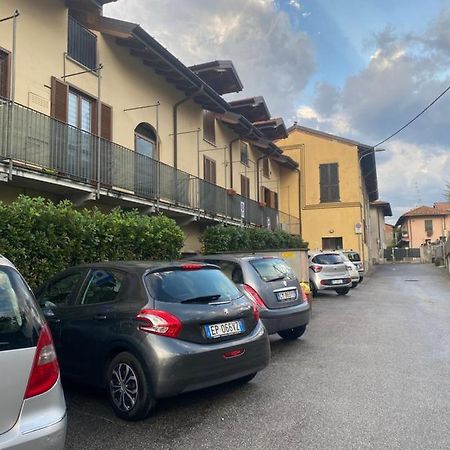 Casa Mimi Apartment Arsago Seprio Bagian luar foto